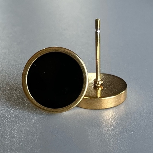 14k Gold Plated Stainless Steel Round Black Studs 10mm - Picture 8 of 11